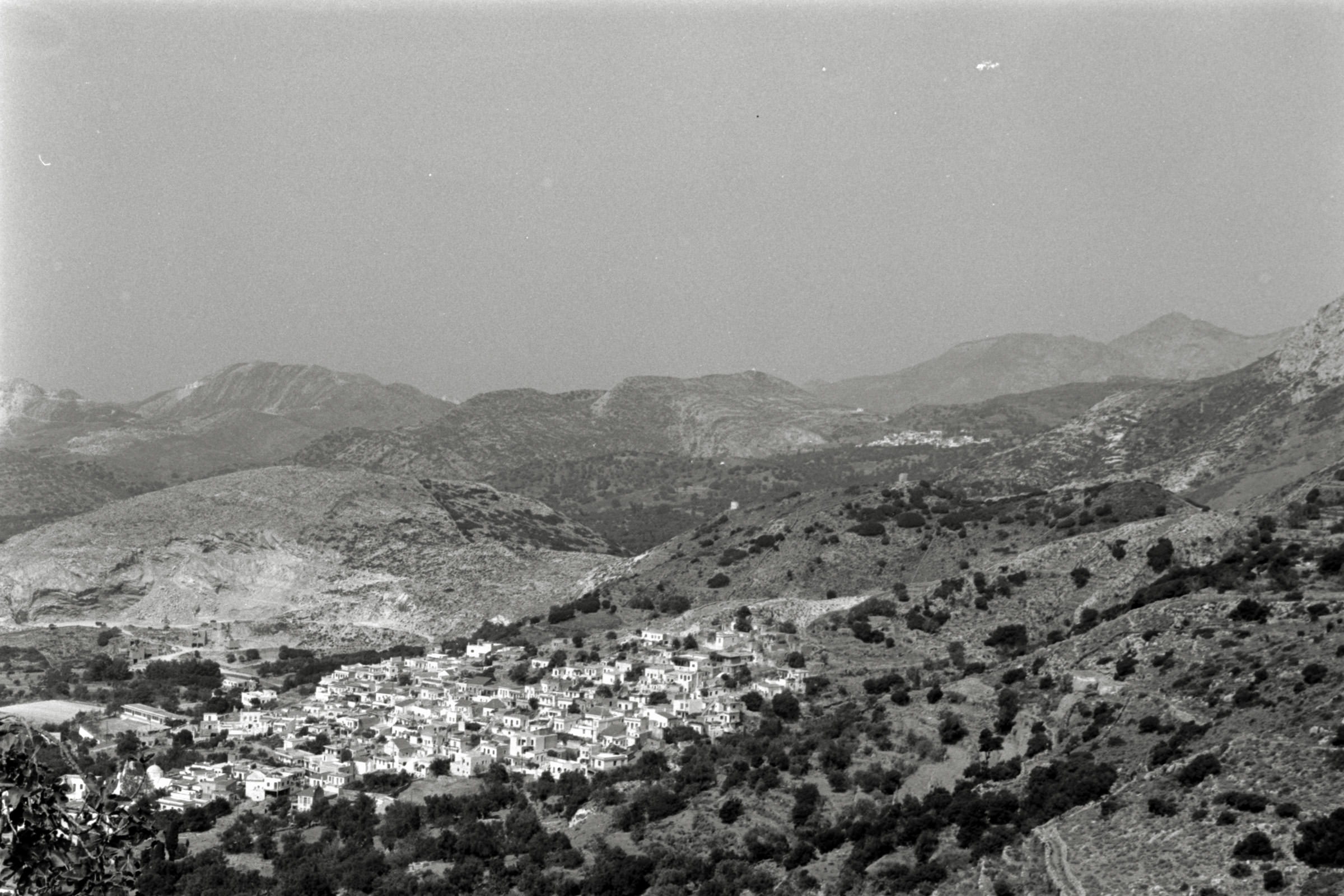 AHP F1991 09 005 sc250507 img19 NLP